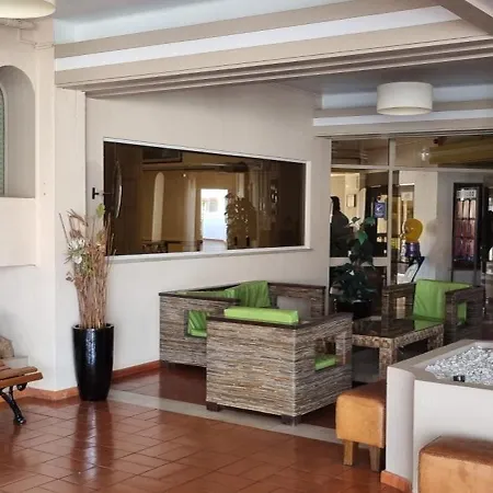Appartement Touristique Dans Résidence Hôtelière Silchoro