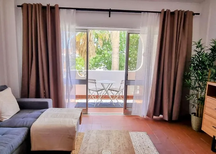 아파트 Touristique Dans Hoteliere Silchoro