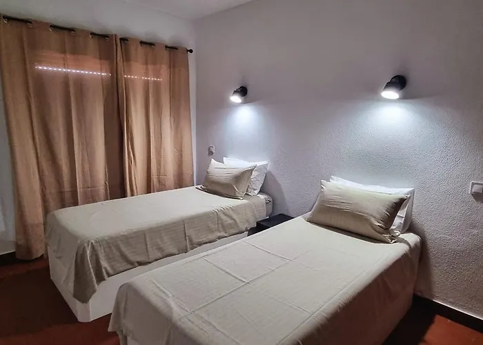 Touristique Dans Hoteliere Silchoro 아파트 알부페이라