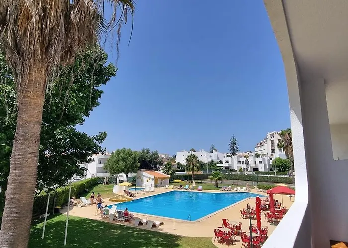 Touristique Dans Hoteliere Silchoro