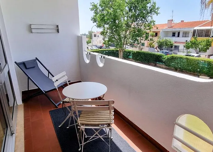 Touristique Dans Hoteliere Silchoro 아파트 *