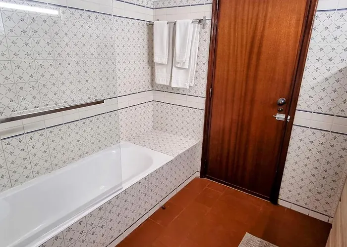 Touristique Dans Hoteliere Silchoro 아파트