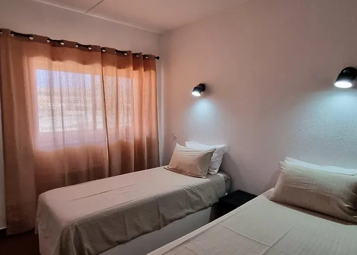 Touristique Dans Hoteliere Silchoro 아파트 알부페이라