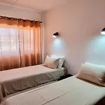 Touristique Dans Hoteliere Silchoro Apartment *
